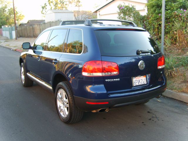 2004 Volkswagen Touareg SE-R