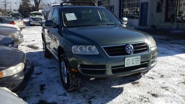 2004 Volkswagen Touareg Red Line