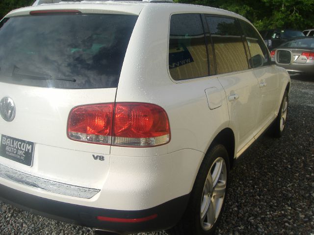 2004 Volkswagen Touareg SE-R