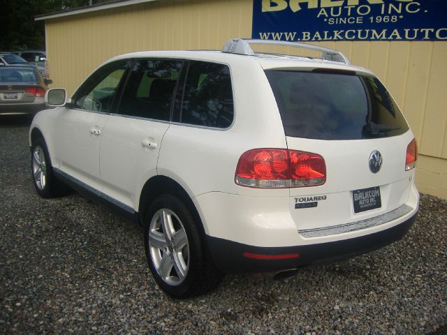 2004 Volkswagen Touareg SE-R