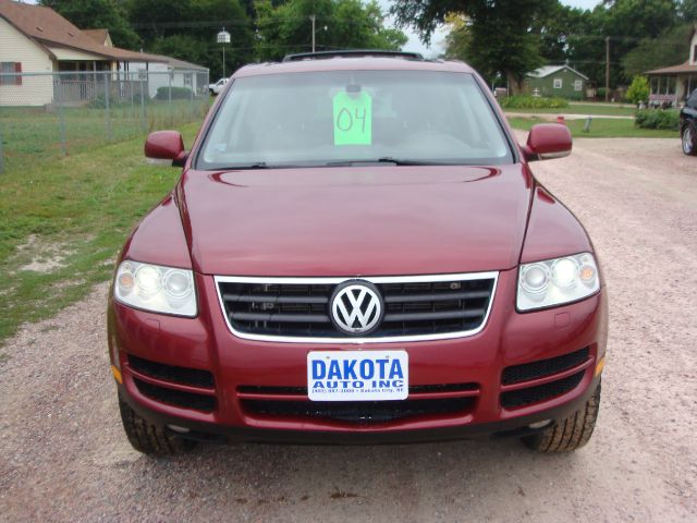 2004 Volkswagen Touareg Red Line