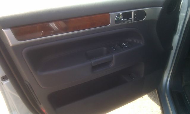 2004 Volkswagen Touareg SE-R