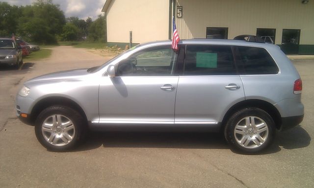 2004 Volkswagen Touareg SE-R