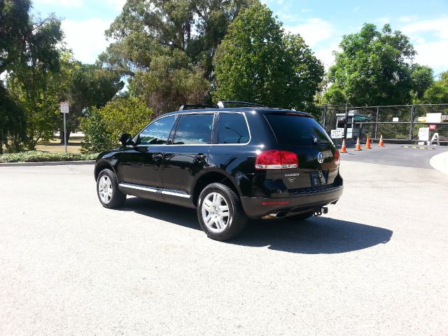 2004 Volkswagen Touareg SE-R