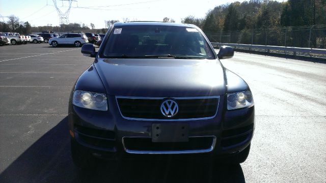 2004 Volkswagen Touareg SE-R