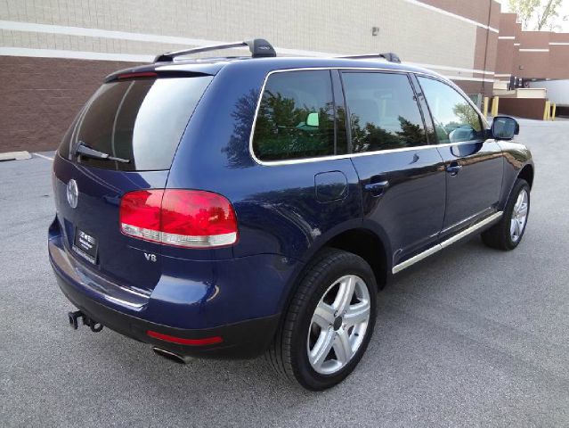 2004 Volkswagen Touareg SE-R