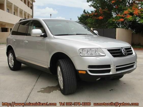 2004 Volkswagen Touareg Red Line