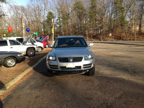 2005 Volkswagen Touareg SE-R