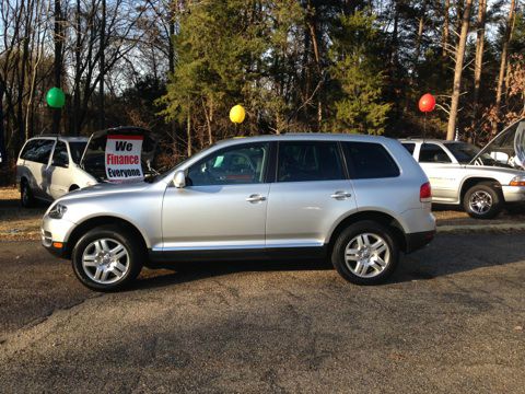 2005 Volkswagen Touareg SE-R