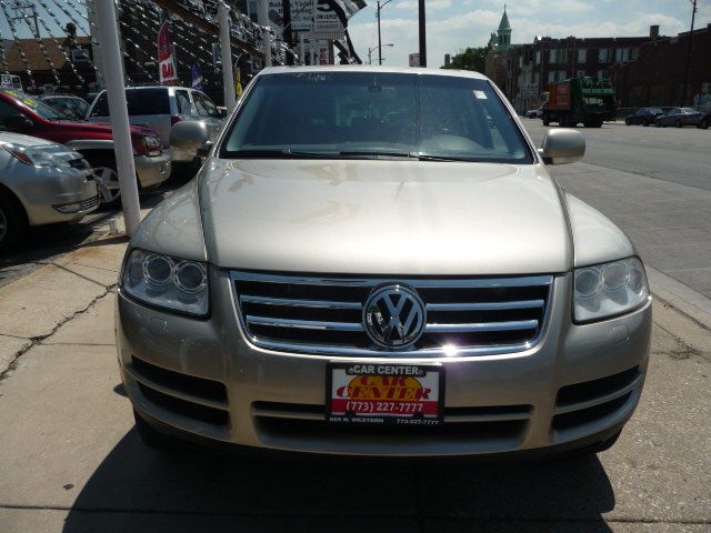 2005 Volkswagen Touareg Red Line