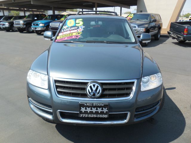 2005 Volkswagen Touareg SE-R