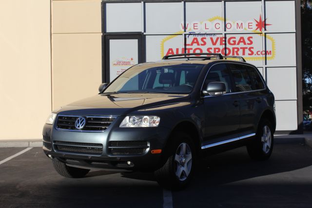 2005 Volkswagen Touareg Red Line