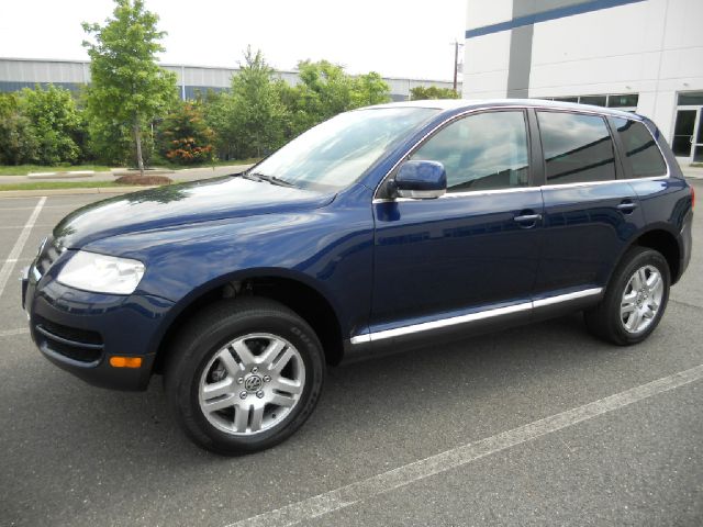 2005 Volkswagen Touareg Crewcab 4X4 Kingranch
