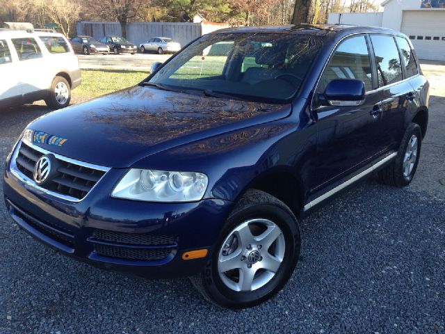 2005 Volkswagen Touareg Red Line