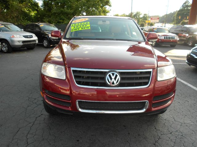 2005 Volkswagen Touareg SE-R