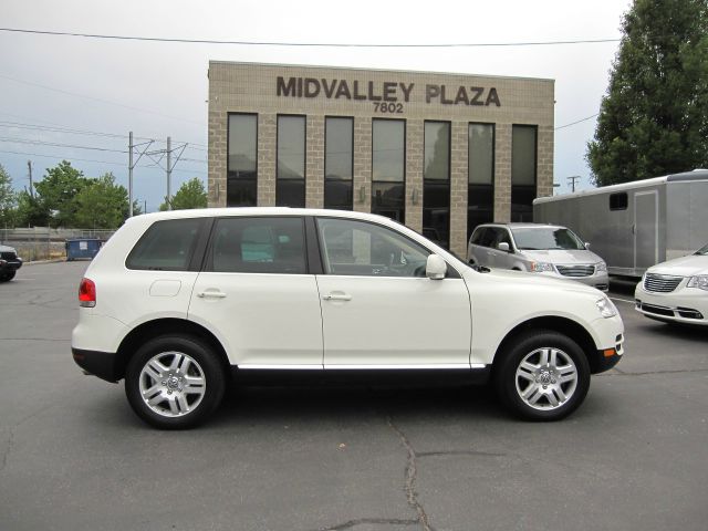 2006 Volkswagen Touareg SE-R