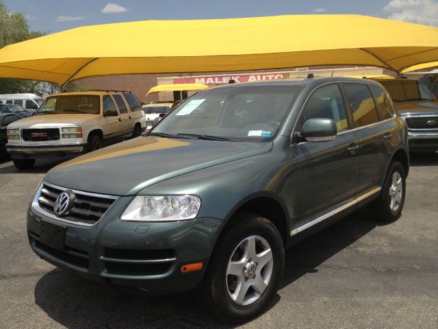 2006 Volkswagen Touareg Red Line