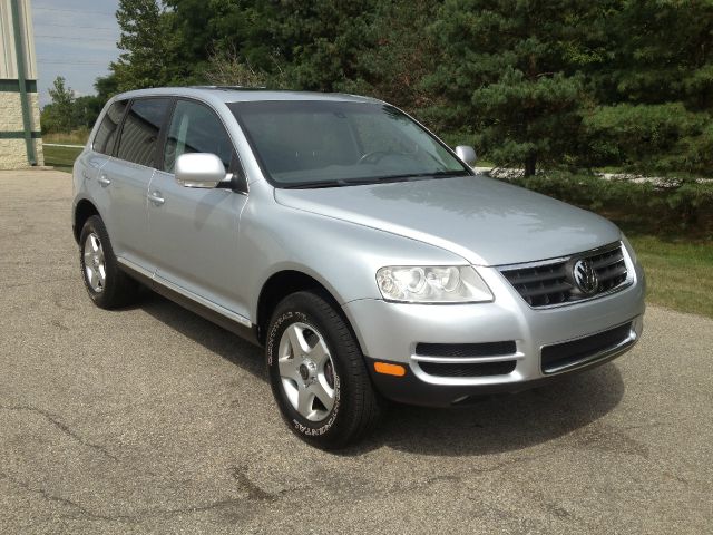 2006 Volkswagen Touareg Red Line
