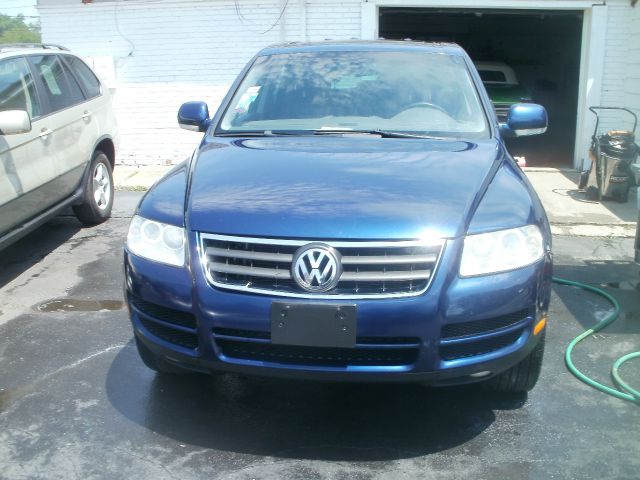 2006 Volkswagen Touareg Red Line