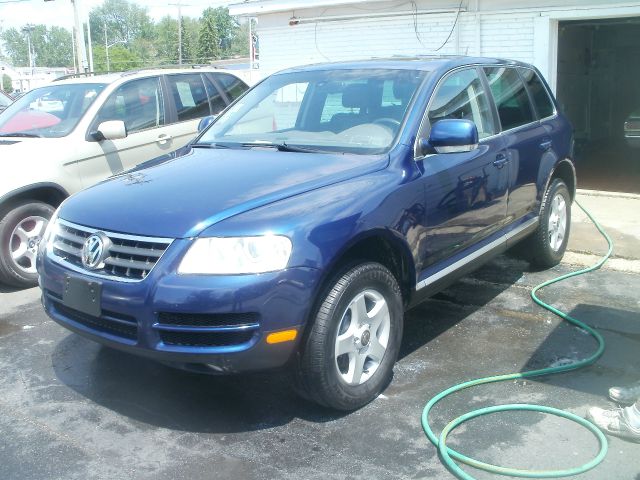 2006 Volkswagen Touareg Red Line