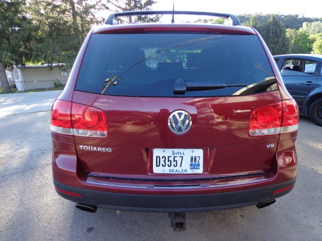 2006 Volkswagen Touareg Unknown