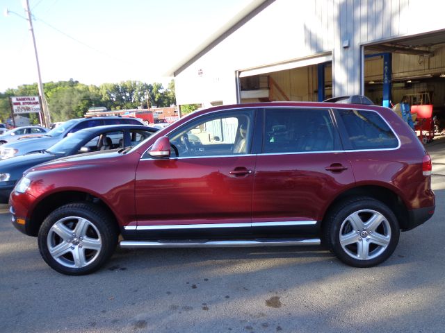 2006 Volkswagen Touareg Unknown