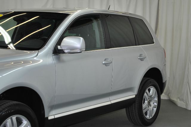 2006 Volkswagen Touareg SE-R