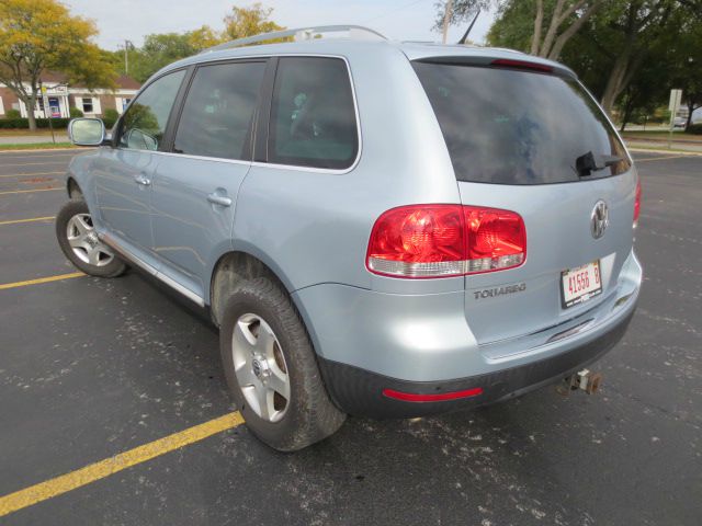 2007 Volkswagen Touareg Red Line