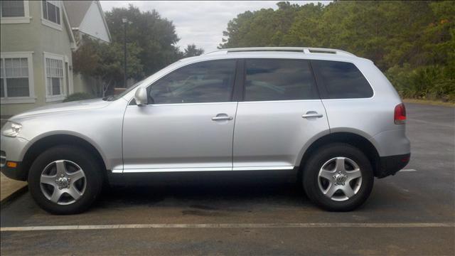 2007 Volkswagen Touareg XE-4