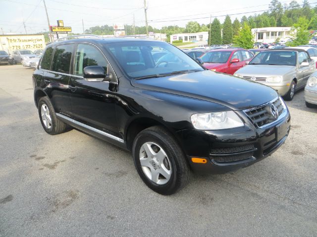 2007 Volkswagen Touareg Red Line