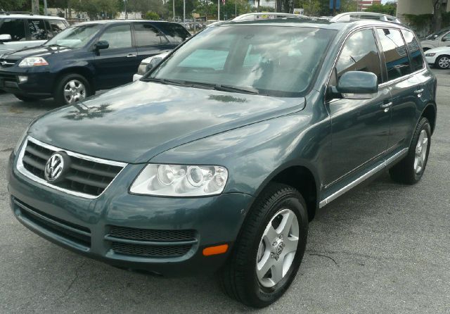 2007 Volkswagen Touareg 4dr Sdn Auto SE PZEV