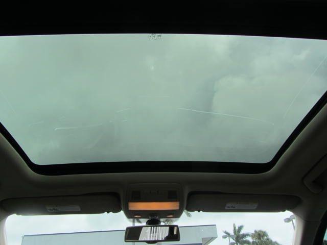 2013 Volkswagen Touareg GSX