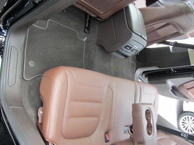 2013 Volkswagen Touareg GSX