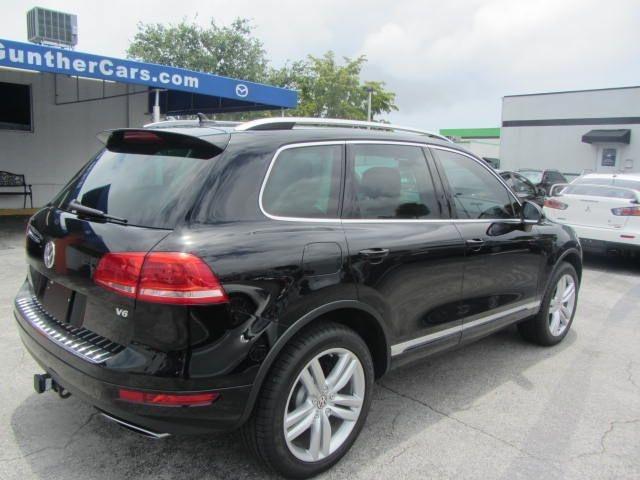 2013 Volkswagen Touareg GSX