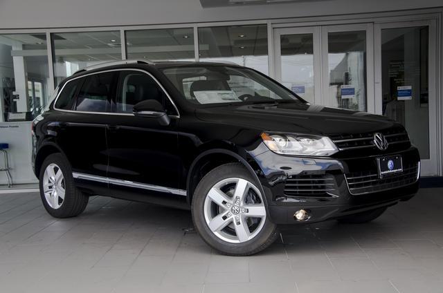 2013 Volkswagen Touareg LT Leather