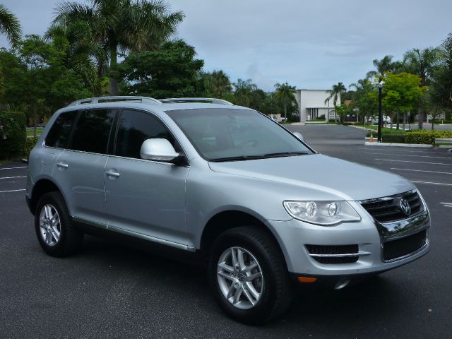2008 Volkswagen Touareg 2 LT Leather