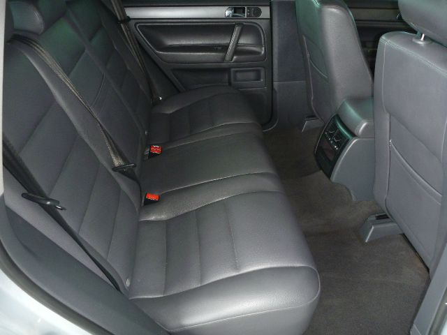2008 Volkswagen Touareg 2 LT Leather