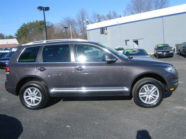 2008 Volkswagen Touareg 2 Red Line