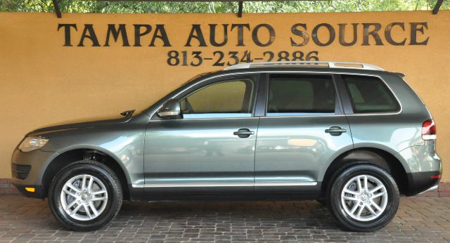 2008 Volkswagen Touareg 2 LT Leather