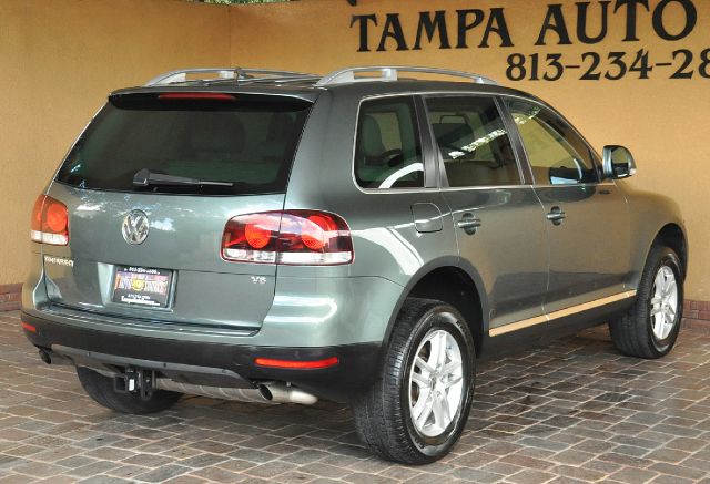 2008 Volkswagen Touareg 2 LT Leather