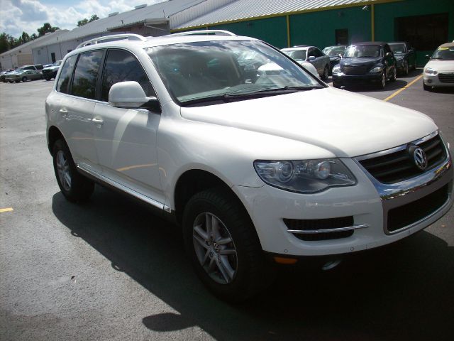 2008 Volkswagen Touareg 2 LT Leather