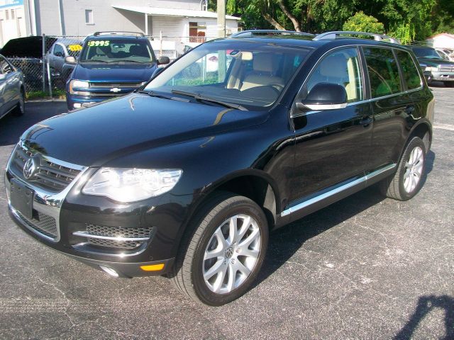 2008 Volkswagen Touareg 2 LT Leather