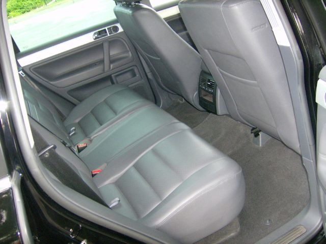 2008 Volkswagen Touareg 2 LT Leather