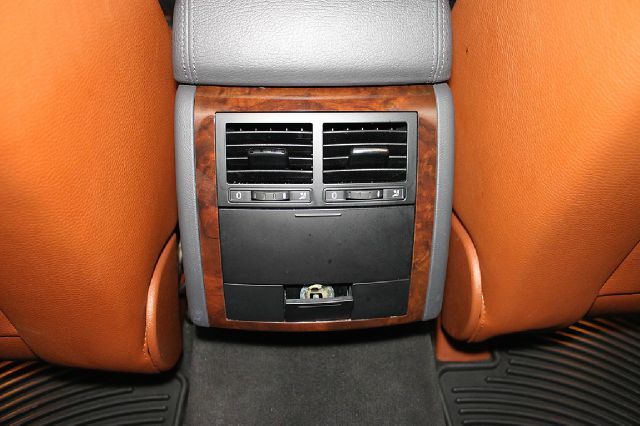 2008 Volkswagen Touareg 2 Limited 4D Utility 4WD