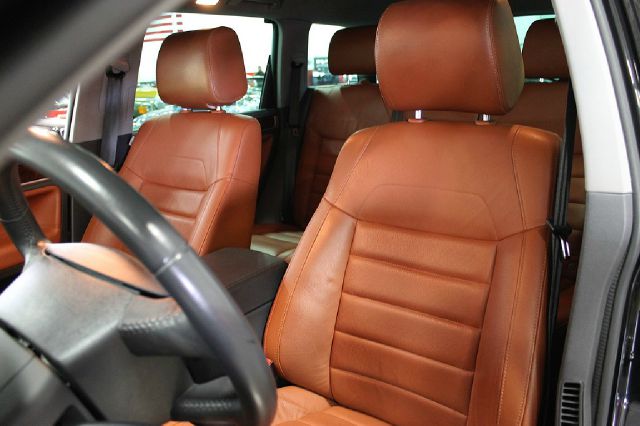 2008 Volkswagen Touareg 2 Limited 4D Utility 4WD