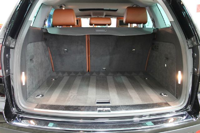 2008 Volkswagen Touareg 2 Limited 4D Utility 4WD