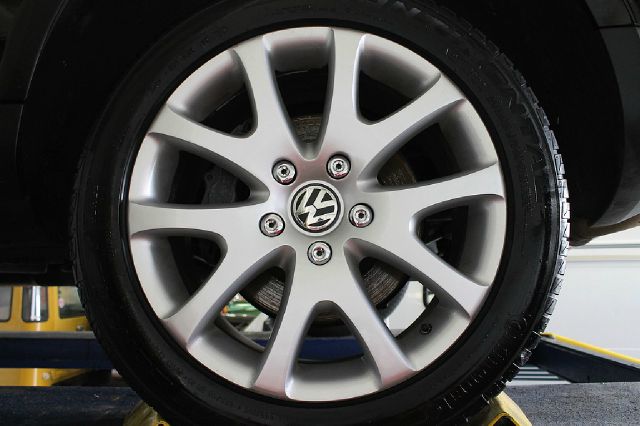 2008 Volkswagen Touareg 2 Limited 4D Utility 4WD