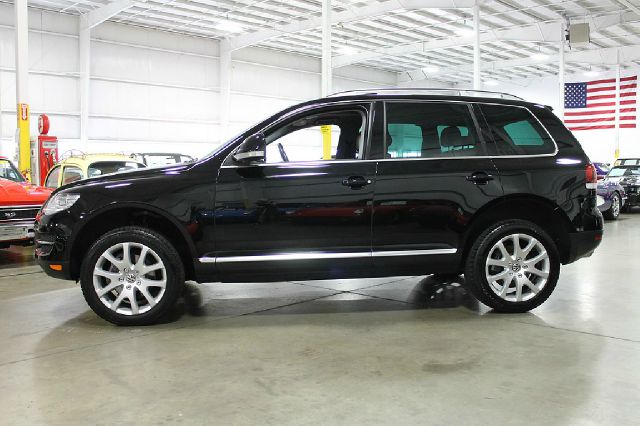 2008 Volkswagen Touareg 2 Limited 4D Utility 4WD