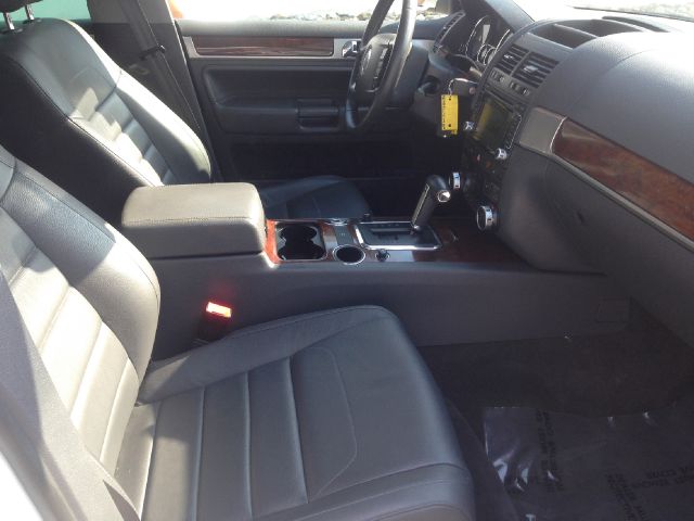 2009 Volkswagen Touareg 2 LT1