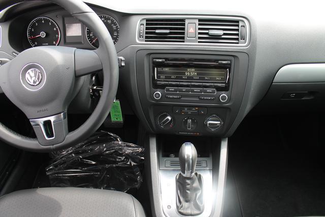 2014 Volkswagen Unspecified Unknown